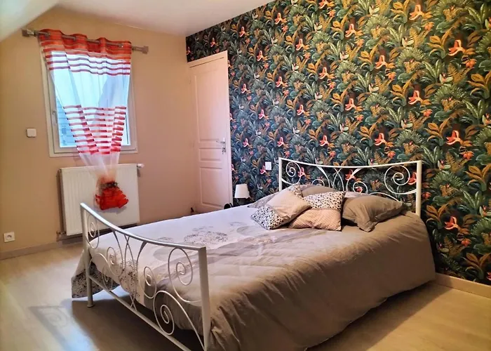 Chez Nadine Bed & Breakfast Valframbert