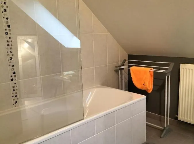 Chez Nadine Bed & Breakfast Valframbert